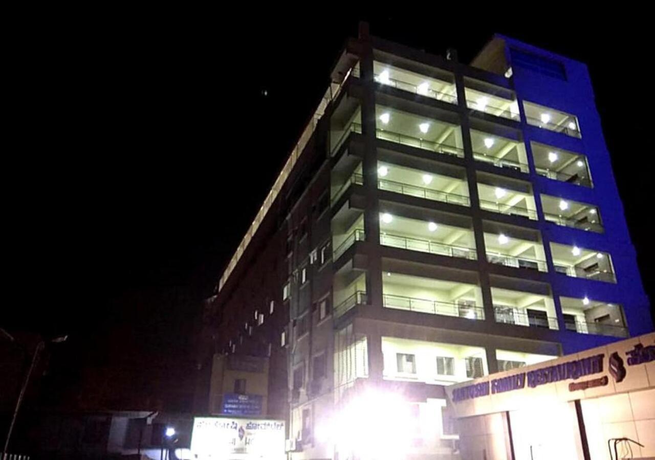 Hotel Santoshi Hometel Raichur Екстериор снимка